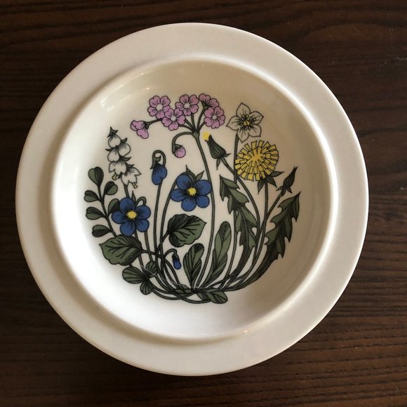 Vintage Other - Vintage Arabia Finland FLORA Plate Vintage Other - Vintage Arabia Finland FLORA Plate